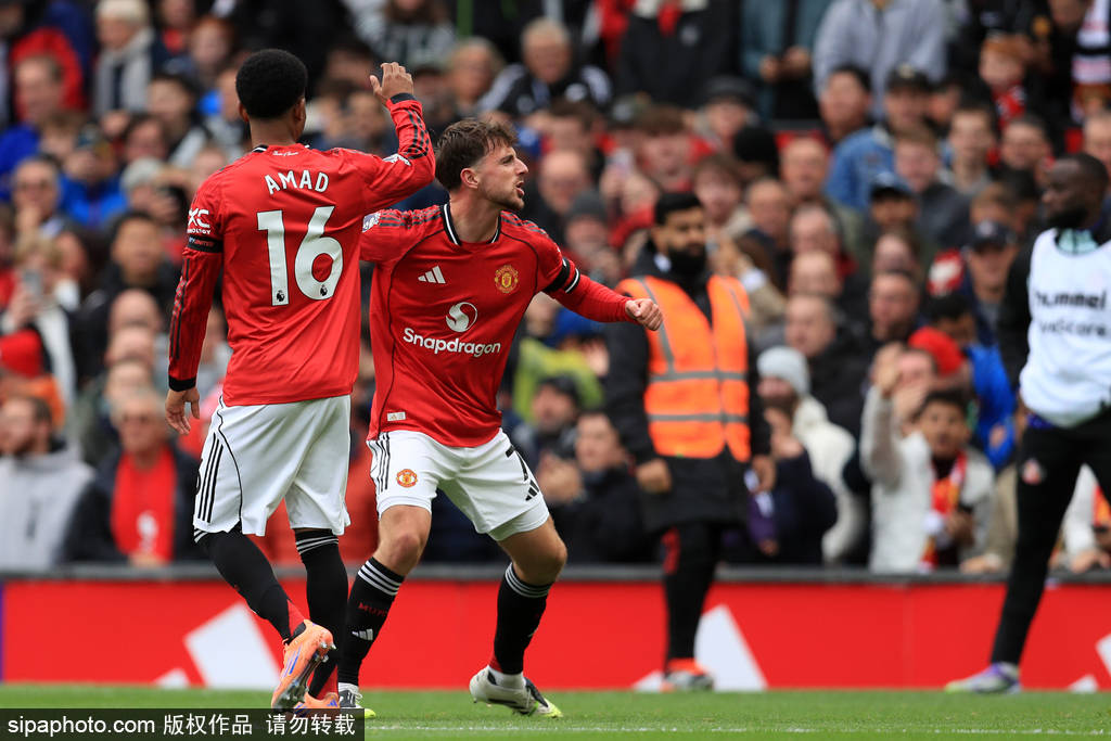 记者：缺席友谊赛，谢什科已经告诉队友们他将离队